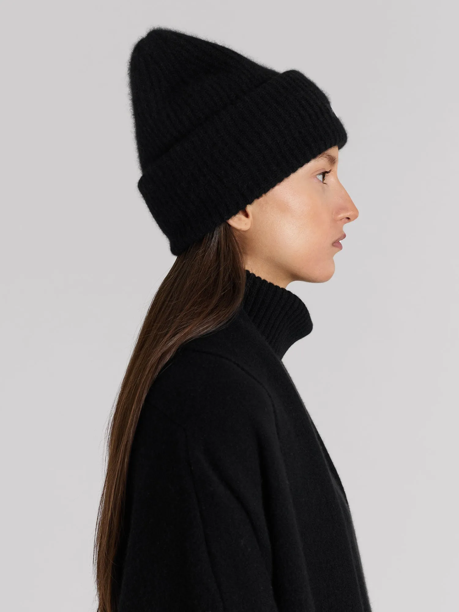 Cashmere beanie "Odny" - Black