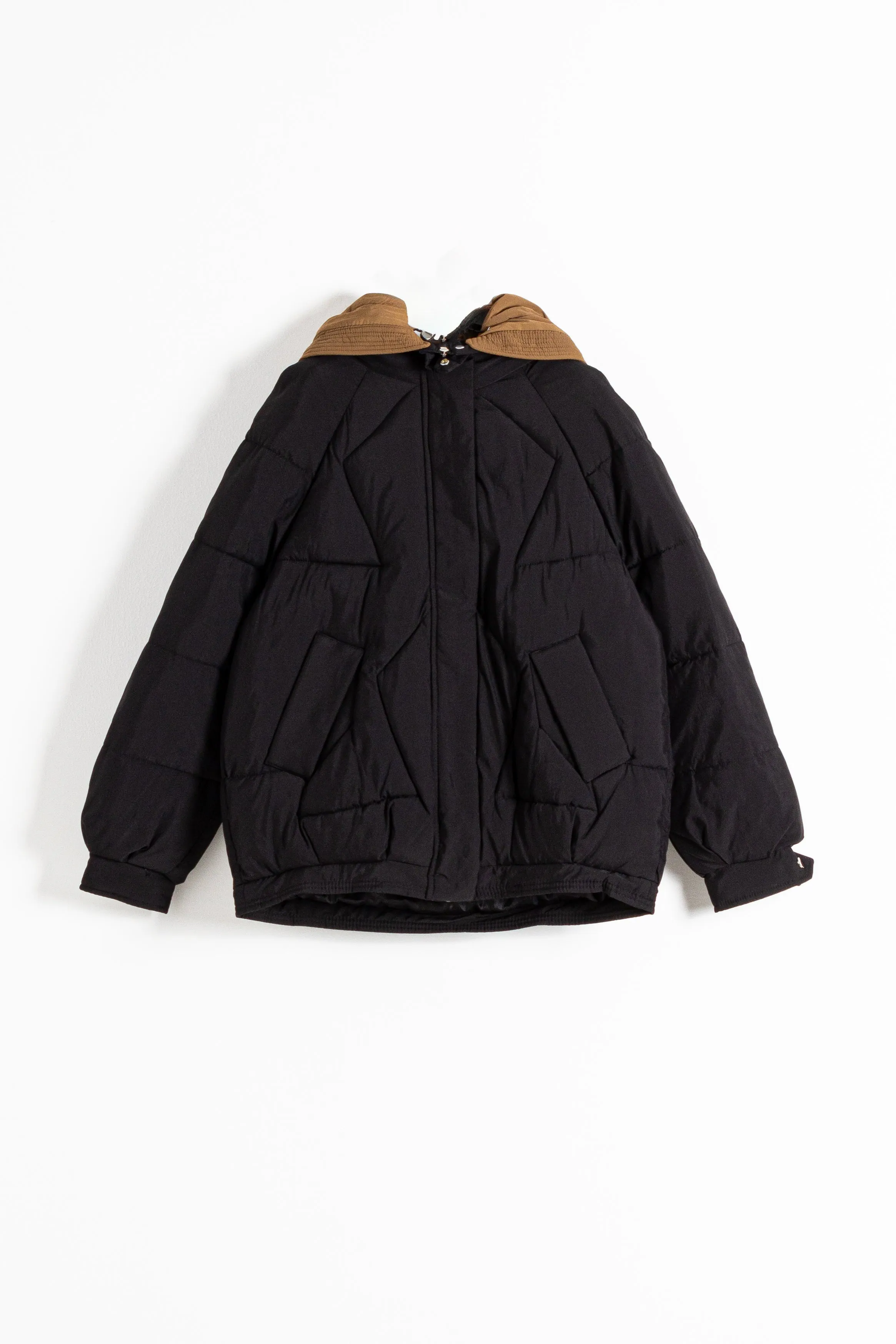 DETAILED PUFFER JACKET WITH HOOD