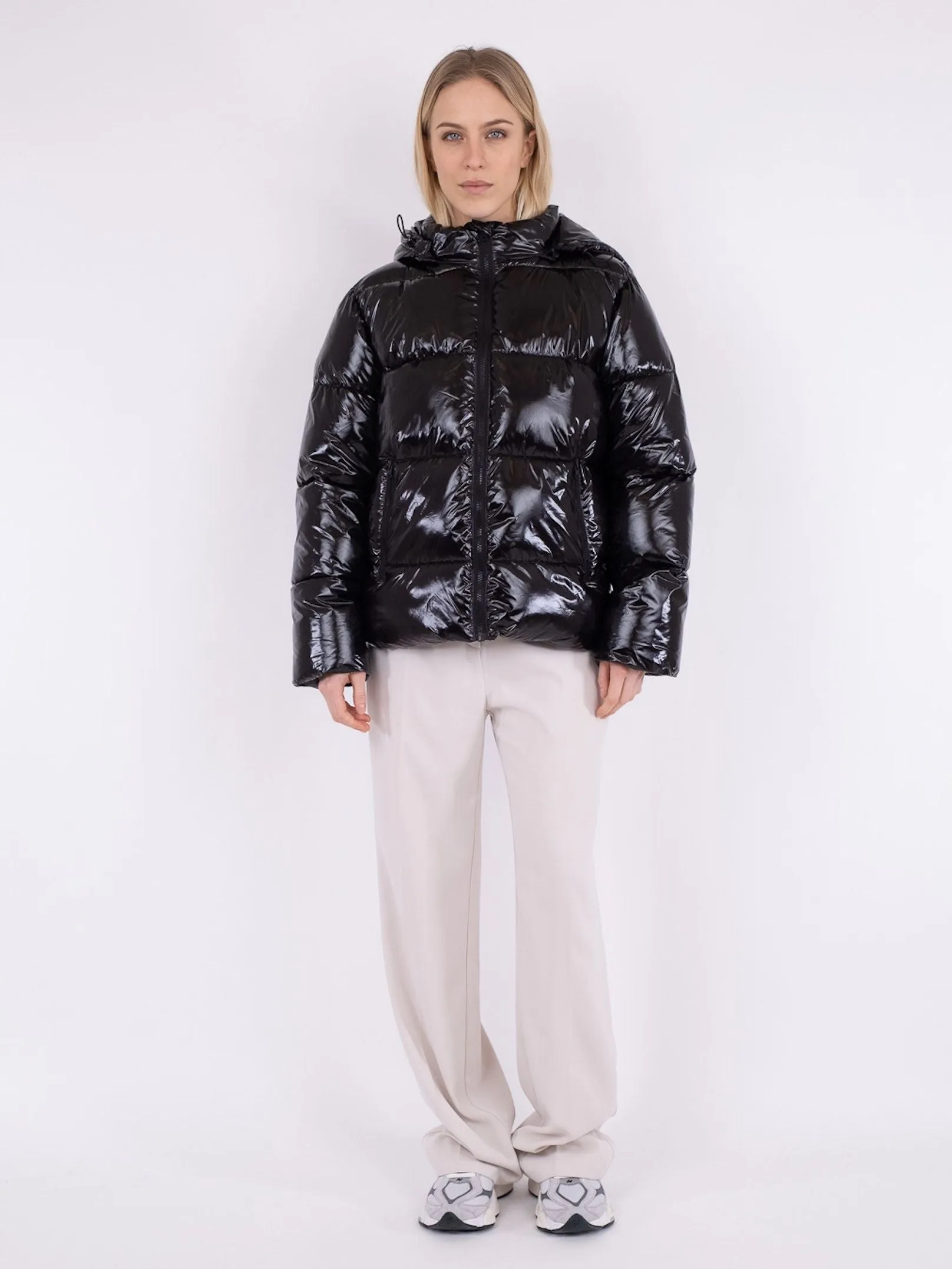 Fox Shine Puffer Jacket - Black