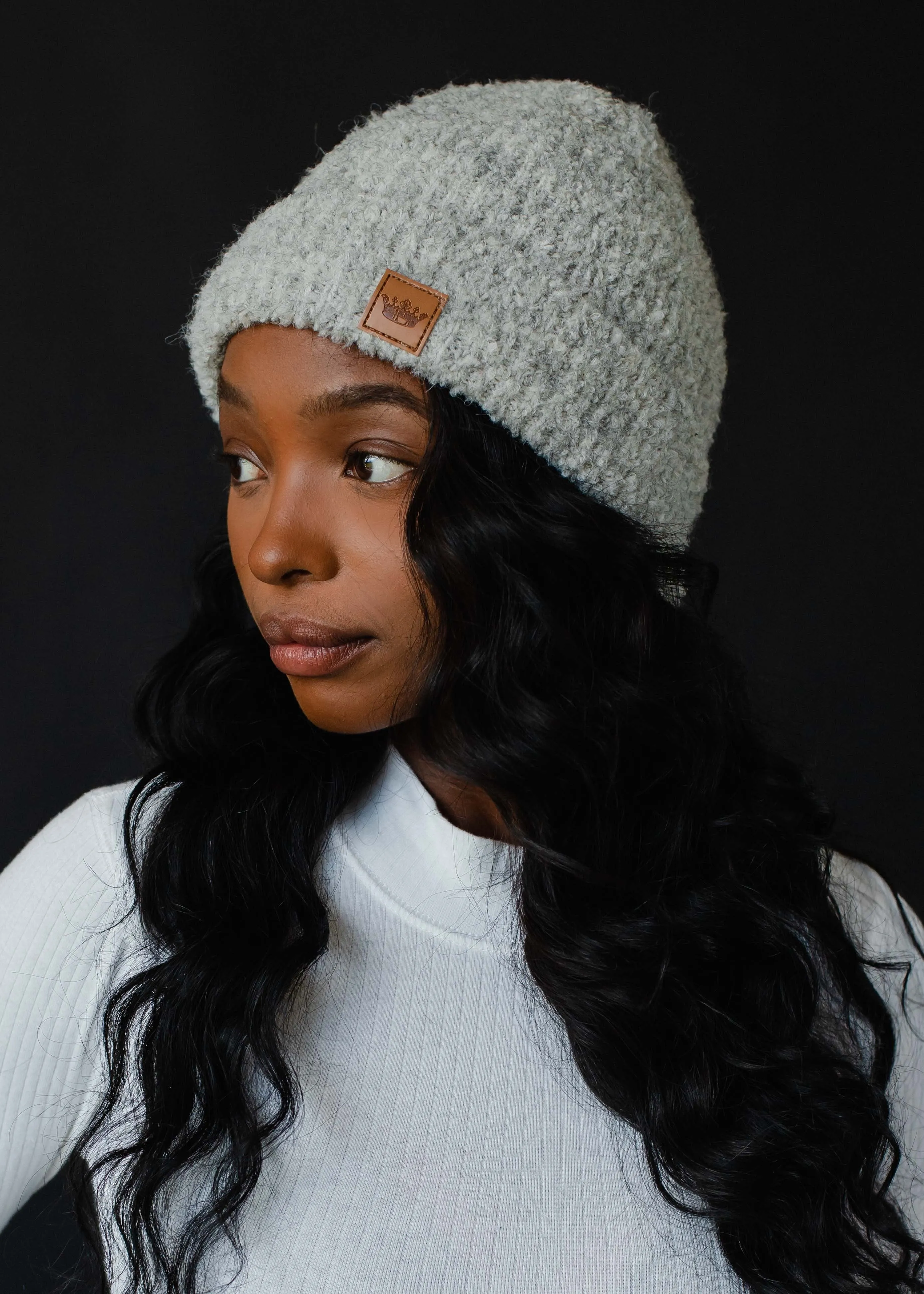 LT GREY KNIT BEANIE