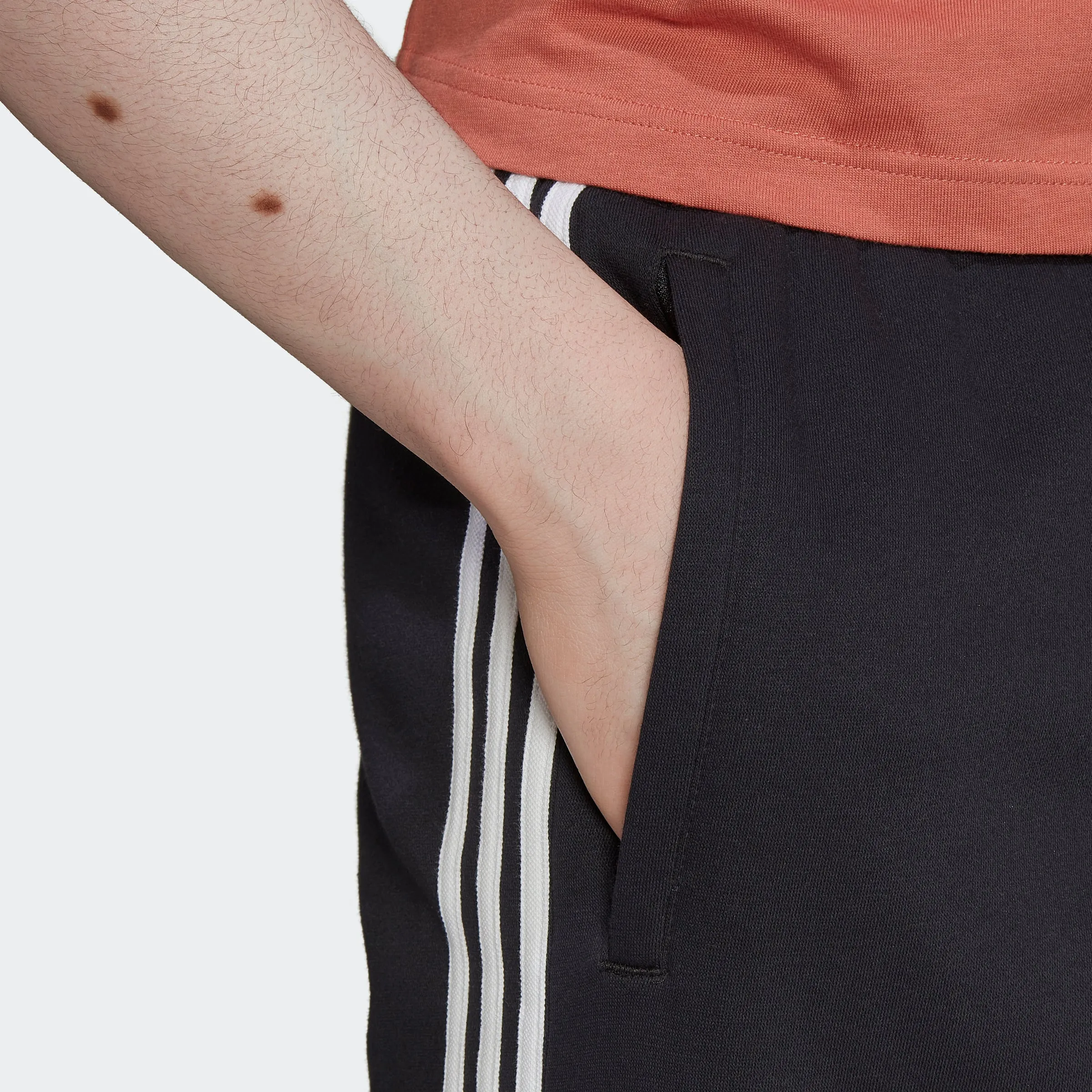Men's adidas Originals Adicolor 3-Stripes Cargo Slim Joggers Black
