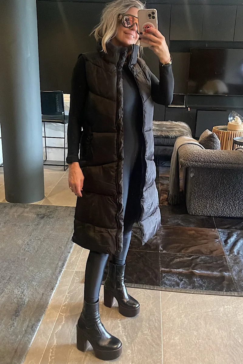 Sleeveless Black Puffer Jacket