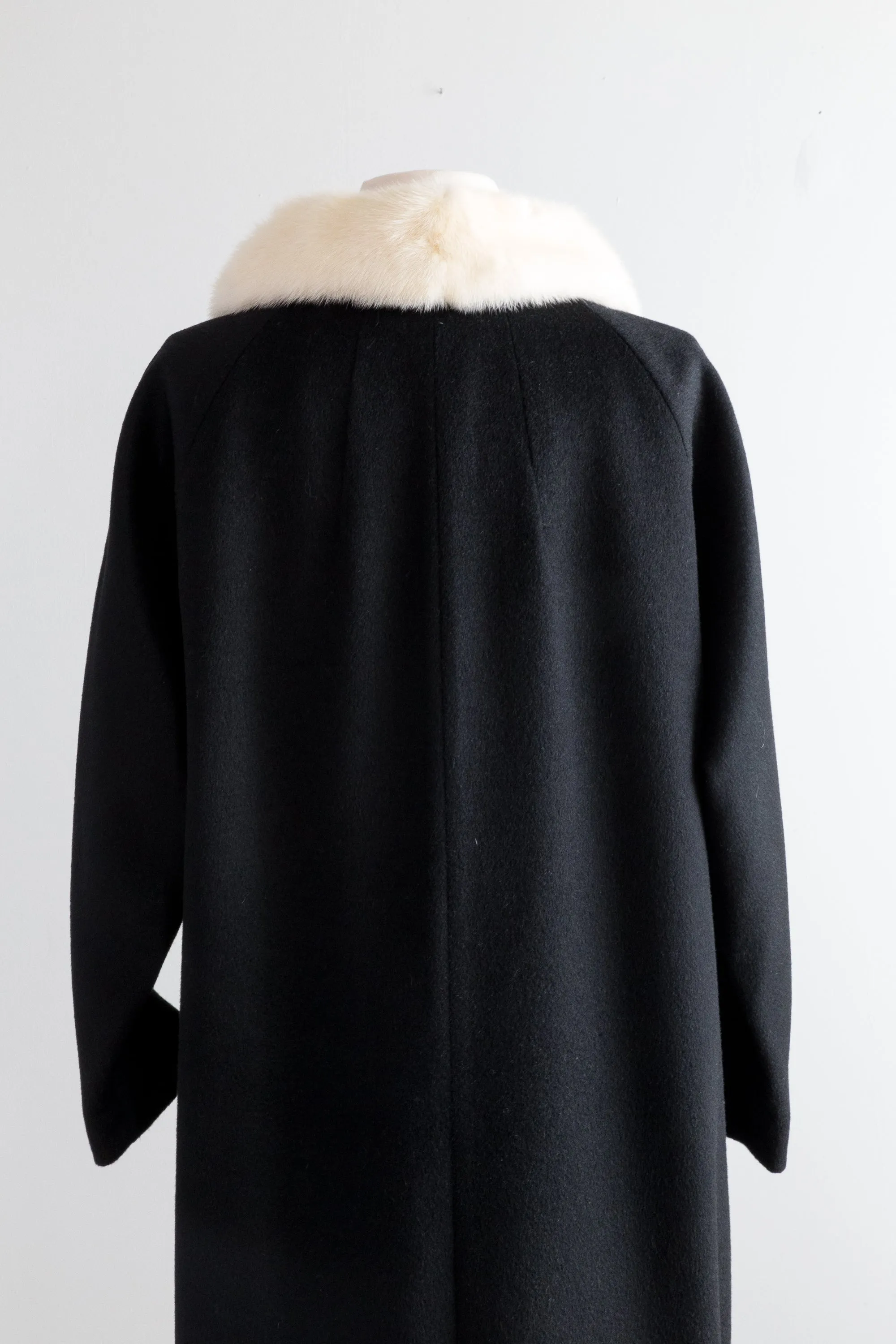 Vintage Tuxedo Cat Lilli Ann Black Wool Coat With Mink Collar and Bow / Medium