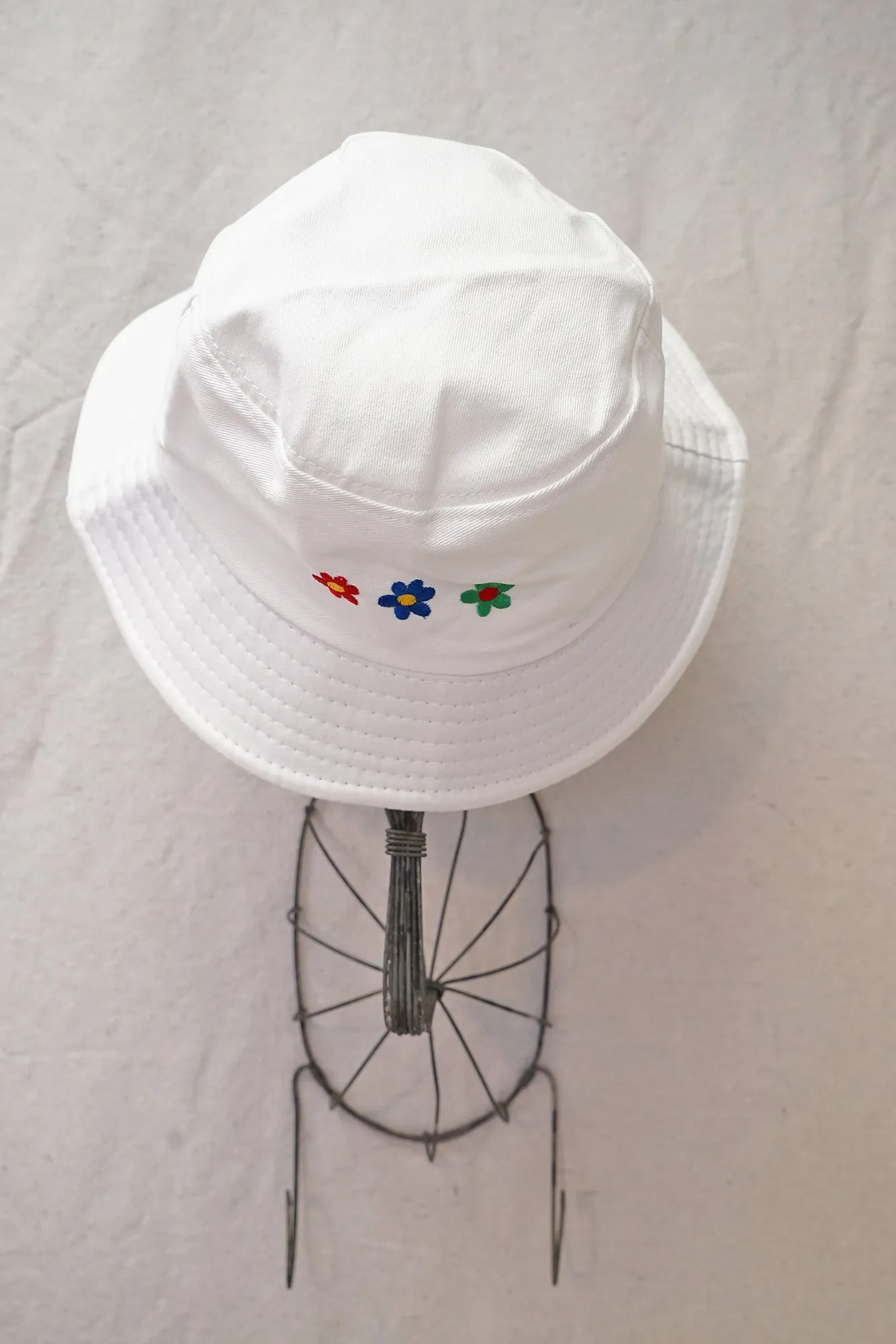 White Floral Cotton Hat