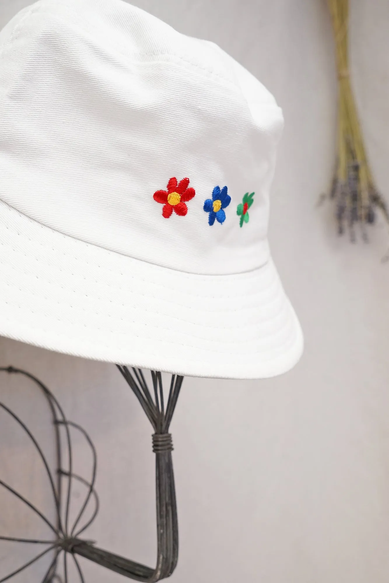 White Floral Cotton Hat